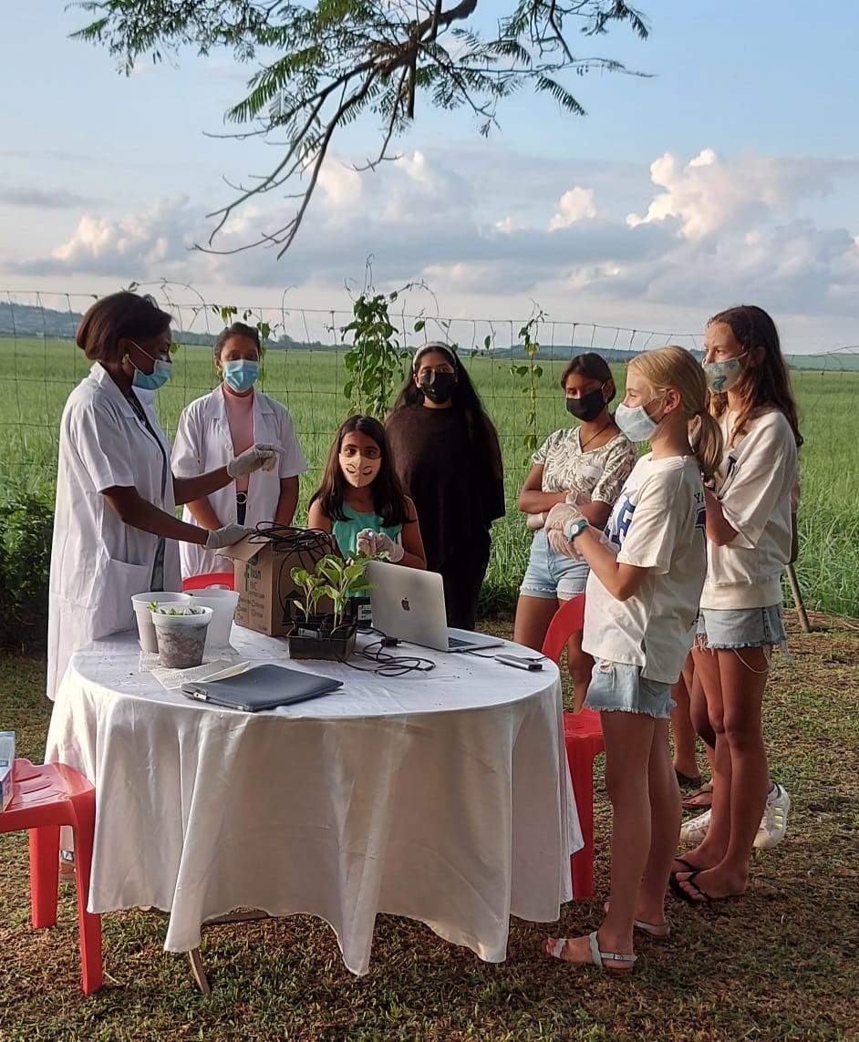 FauziatuAhmed's tweet photo. From #Mauritius, a call for global ACTION for more women in #Science
This International Day for Women & Girls in Science & Everyday join the #SheToSheScience campaign
Be it direct ACTION /being an enabler of ACTION lets inspire the next generation of #womeninscience
#IDWGIS https://t.co/mUsD19Gz7h