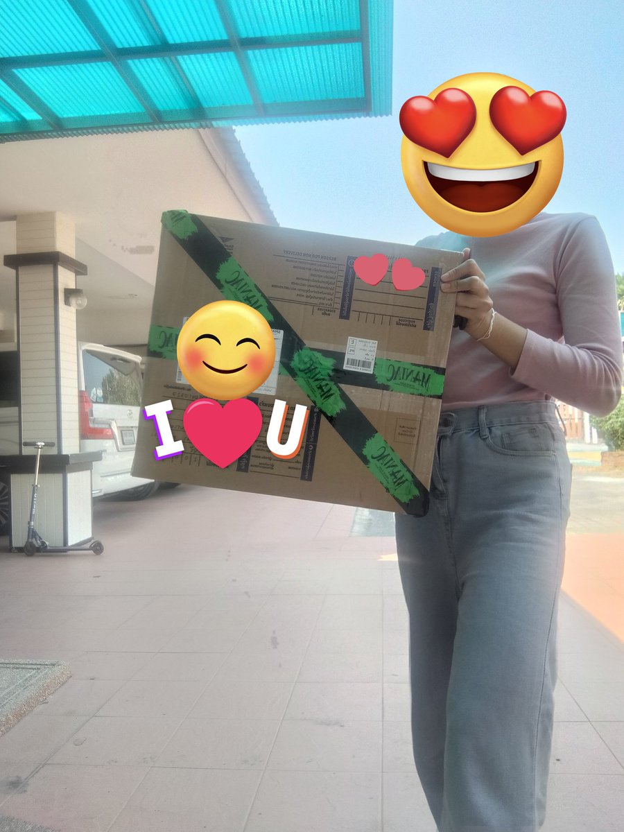 chol_gnaf's tweet photo. 🎁💝ได้รับของขวัญจากคุณ @eiilst
แล้วนะคะ ของน่ารักๆและขนมเยอะมากๆเลย ขอบคุณมากๆนะคะ💕
ยินดีที่ได้รู้จักเช่นกันนะคะ🥰 เราชอบของที่ให้มาทุกอันเลยค่ะ Merry Christmas and Happy New Year เช่นกันนะคะ🍀💞
#สเตย์ซานต้า https://t.co/USNR1dMpTa