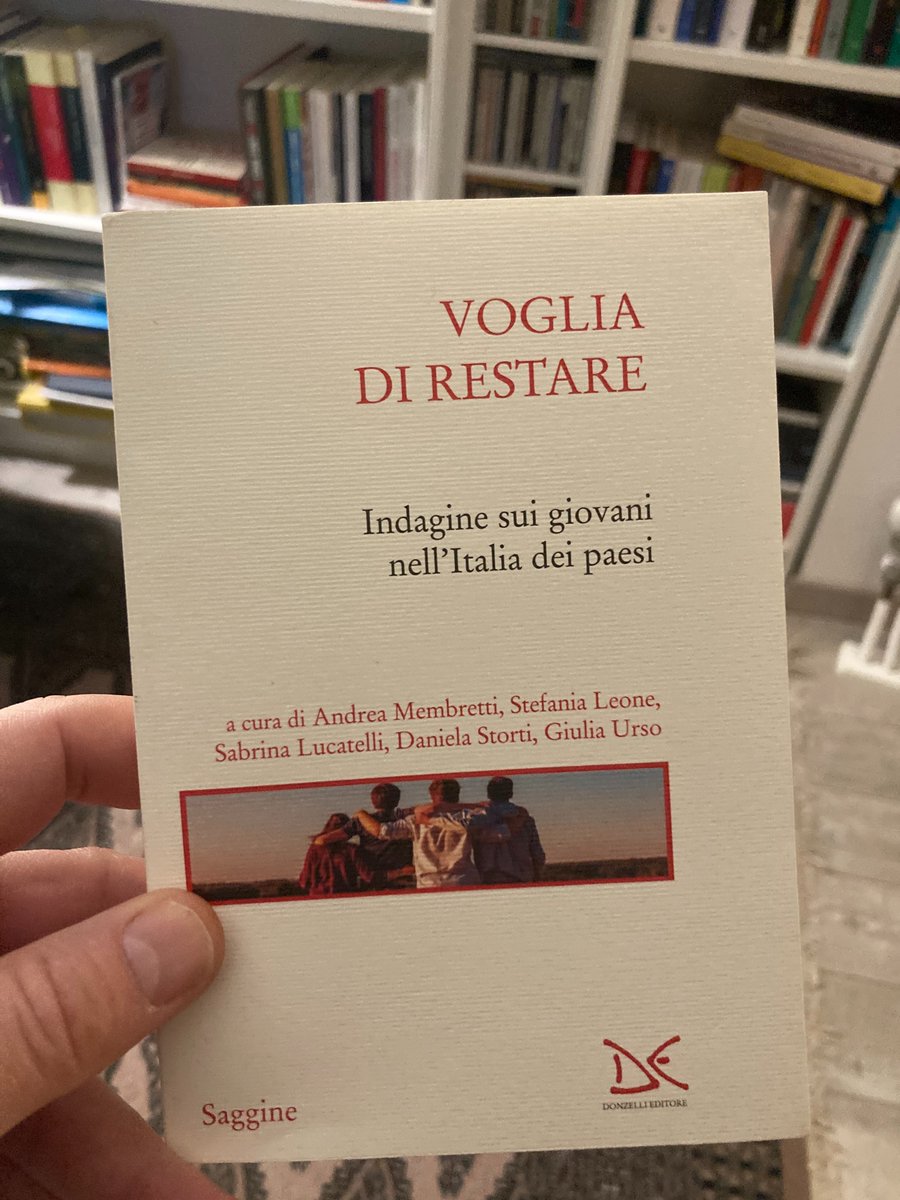 FilBarbera's tweet photo. LA RESTANZA ESISTE? VIVERE E LAVORARE NELLE AREE INTERNE DEL PAESE.  Ne scriviamo nella nostra ultima  pubblicazione👇 1/N https://t.co/V8WzEWM8LQ