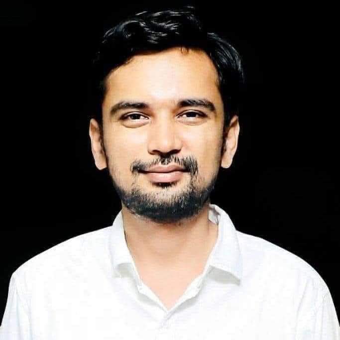 vishwajeetkadam's tweet photo. काँग्रेस परिवारातील युवा कार्यकर्ता आणि नाशिक ग्रामीणचे युवक काँग्रेस जिल्हाध्यक्ष मानस पगार यांच्या निधनाची वार्ता अत्यंत दुःखद व धक्कादायक आहे. त्यांना #भावपूर्ण_श्रद्धांजली! पगार कुटुंबियांच्या दुःखात आम्ह��� सहभागी आहोत. https://t.co/TAictLNivn