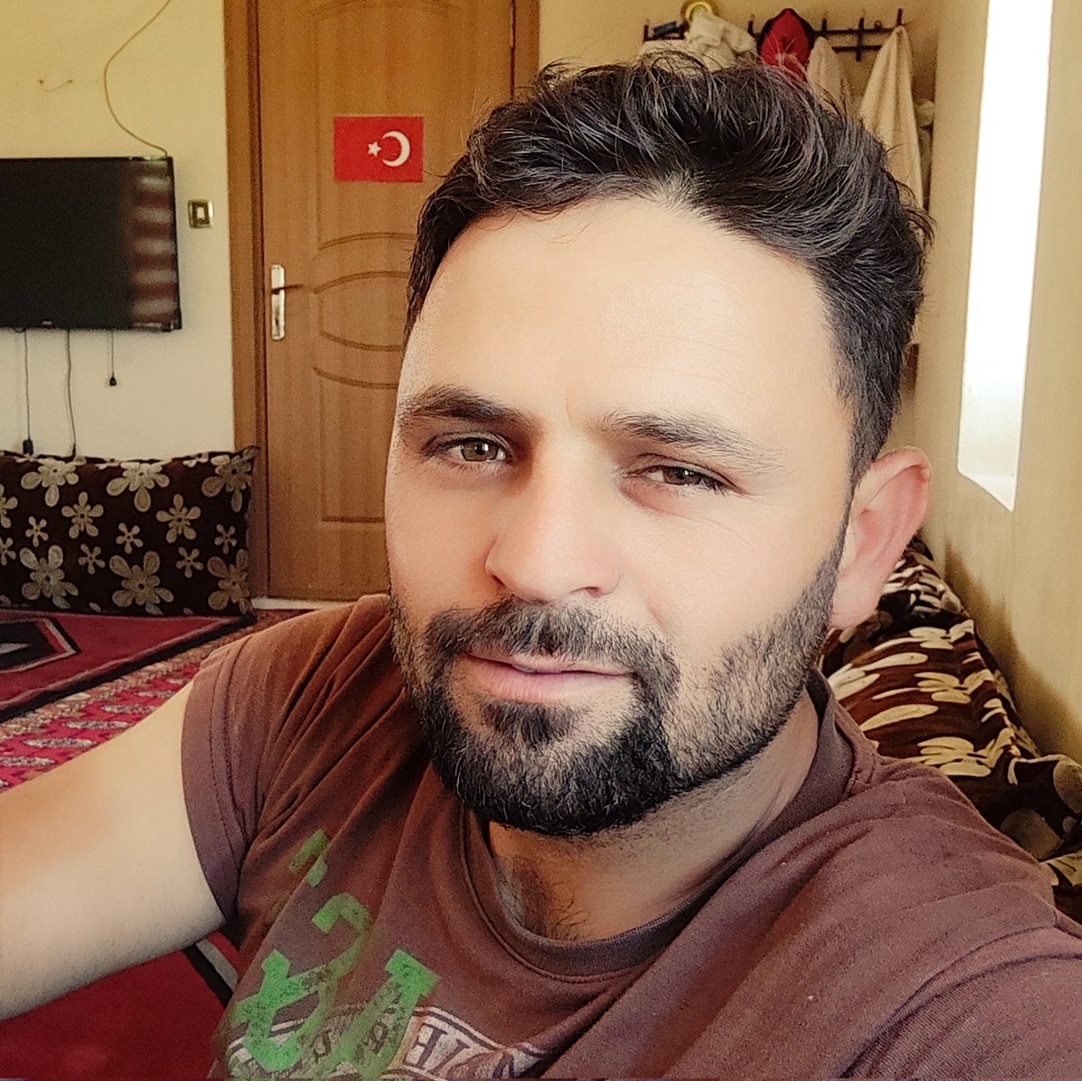 ahanAslan12's tweet photo. #YeniProfilResmi https://t.co/ftkE9BAXmt