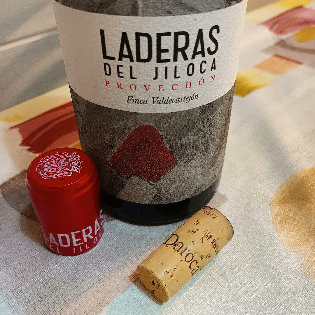 Provechón de Bodega Daroca.
instagram.com/p/CoJn9gFNa03/…