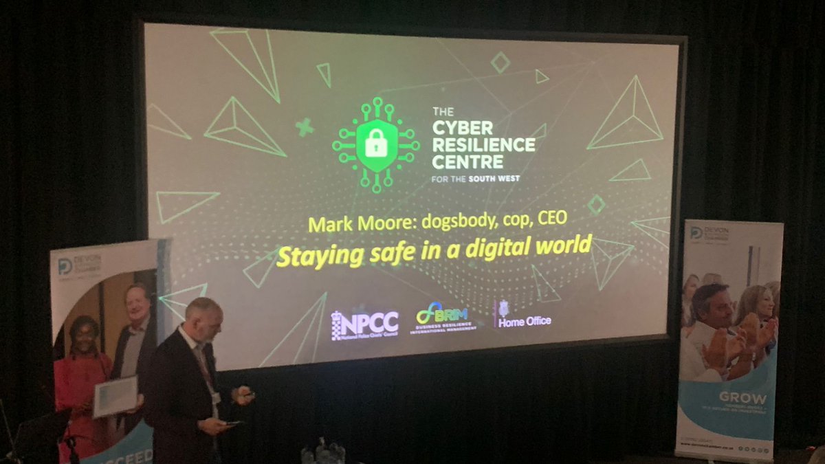Chamber_Devon's tweet photo. Mark Moore, Director at @southwestcrc_, is talking about how the Centre looks after small businesses and charities, helping them stay safe in a digital world π§βπ»
@sdcollege @PlussInspires #CountyCons #ConnectGrowSucceed https://t.co/mbgqC14WRL
