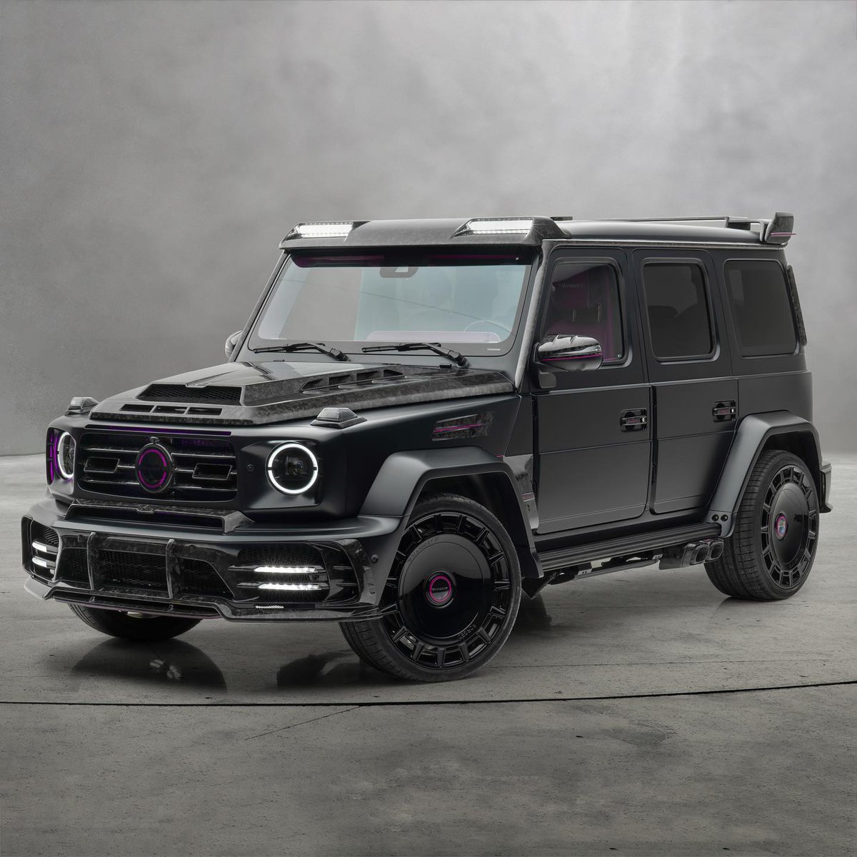 Shift_EGY's tweet photo. مانسوري P850 نتيجة التعديلات على #مرسيدس AMG G63 🏁
تم زيادة أرقام الأداء إلى عدة مراحل لقوة 900 حصان وعزم 1200 نيوتن 🚀
رأيك في التعديل ؟
#Shift_EG https://t.co/DAXH0IK5ob