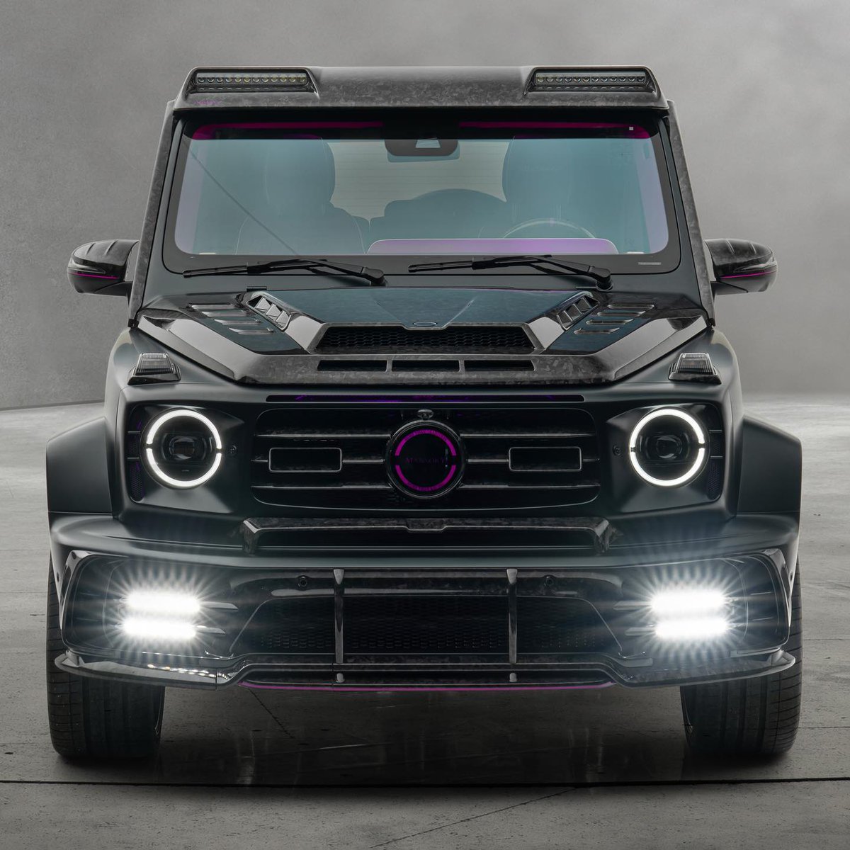 Shift_EGY's tweet photo. مانسوري P850 نتيجة التعديلات على #مرسيدس AMG G63 🏁
تم زيادة أرقام الأداء إلى عدة مراحل لقوة 900 حصان وعزم 1200 نيوتن 🚀
رأيك في التعديل ؟
#Shift_EG https://t.co/DAXH0IK5ob