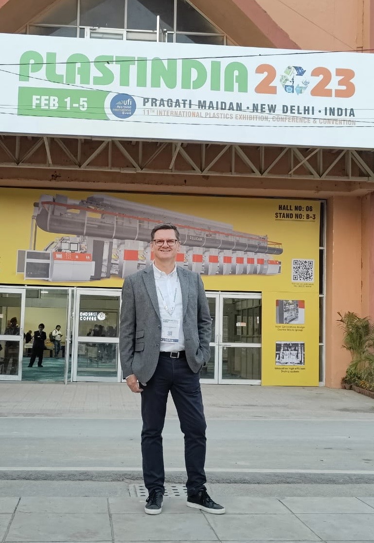 Reproflex3's tweet photo. Our Co-founder &amp; Group COO Trevor Lowes is with the R3 India &amp; Asia family this week. First port of call...catching up with the team, our partners and valued clients at the @Pif_PLASTINDIA exhibition. #flexo #flexoprinting #plastindia2023 #packaginginnovation #vortex #india https://t.co/ELaF7TjOL3