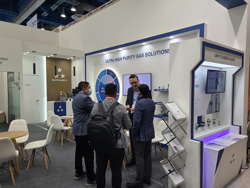 RotarexGlobal's tweet photo. SEMICON KOREA DAY 2 | It's time to meet our team 👋 and discover our UHP gas solutions on 📍 Booth B635 at COEX Seoul ! Don't miss our new line pressure regulators with optimized supply pressure and excellent flow stability !

#Rotarex #gascontrolproducts #contaminationfree https://t.co/gnLowouQPj