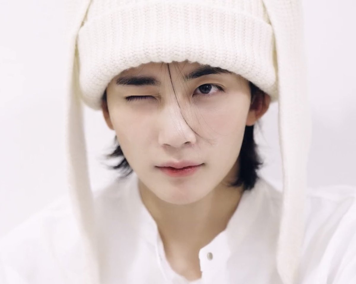 정한, 양극단에 놓인 욕망의 팔레트가 되다