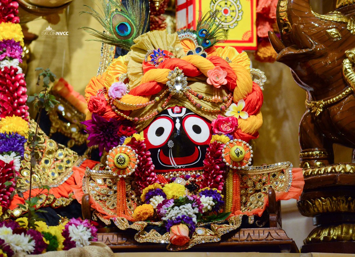 ISKCONPune's tweet photo. Today's 02/02/2023 Darshan
Sri Sri Jagannath Baldev Subhadra
#iskconnvcc10thanniversary
#ISKCONNVCC #ISKCONPune #ISKCON
#PUNE #DailyDarshan #harekrishna
#Thursday #2ndfebruary #2ndfebruary2023
#nvcc #radhavrindavanchandra
#iskcondesiretree #harekrsnatv #art
#harekrsnatelevision https://t.co/lG0yGktmnA