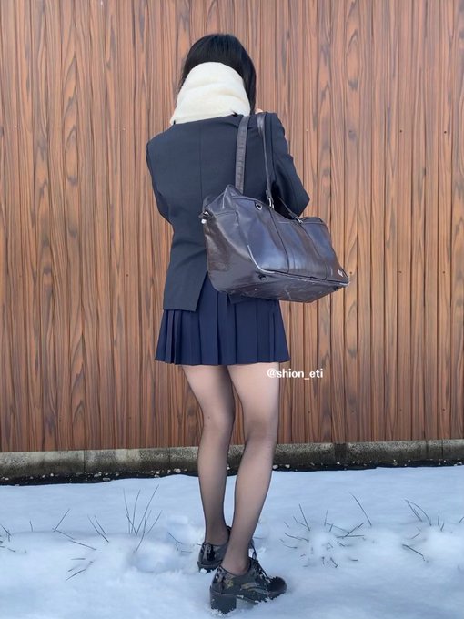 ぜんぜんせんしてぃぶな内容じゃないけど ツイッターさん怒りやすいのでせんしてぃぶに設定しました🥹 https://t.co/4b8vfiWEee<a href="/tag/%E3%82%B3%E3%82%B9%E3%83%97%E3%83%AC"class="tags"><span>#コスプレ</span></a><a href="/tag/rt%E3%81%8A%E9%A1%98%E3%81%84%E3%81%97%E3%81%BE%E3%81%99"class="tags"><span>#rtお願いします</span></a>