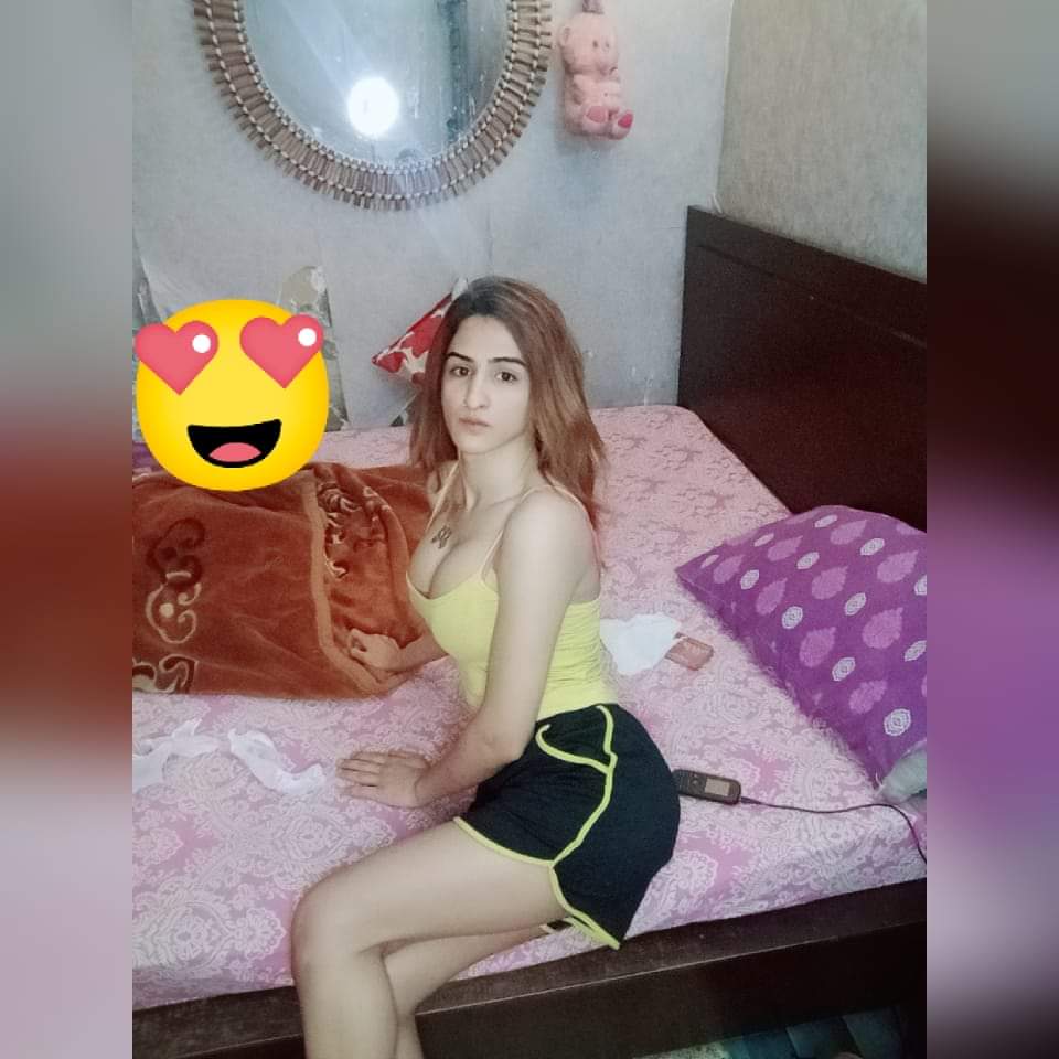 Urwamahi463's tweet photo. Good morning my dear friends 🥰
i hope k sub thek ho ga guya follow me retweet me pictures and videos 

lagta ha ap sub mujha bhul gya han ap sub naraz ag rah ho comment me bta sakty ho ap sub q naraz han https://t.co/ndSsWCgaoF