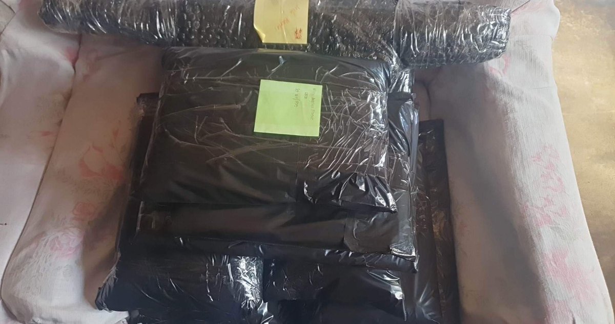 BUSY PACKING & SHIPPING tweet media