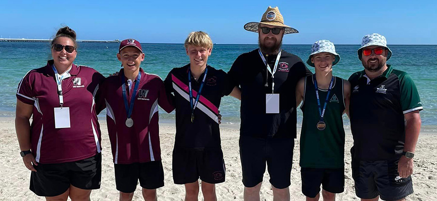 🌊It's the write-up you've been waiting for:
Swimming NSW Coaching Director Jon Shaw's #MightyBlues wrap - the Australian Open Water edition. Read Jon's full report on our NSW athletes' performances in Busselton now 👇
nsw.swimming.org.au/news-articles/…