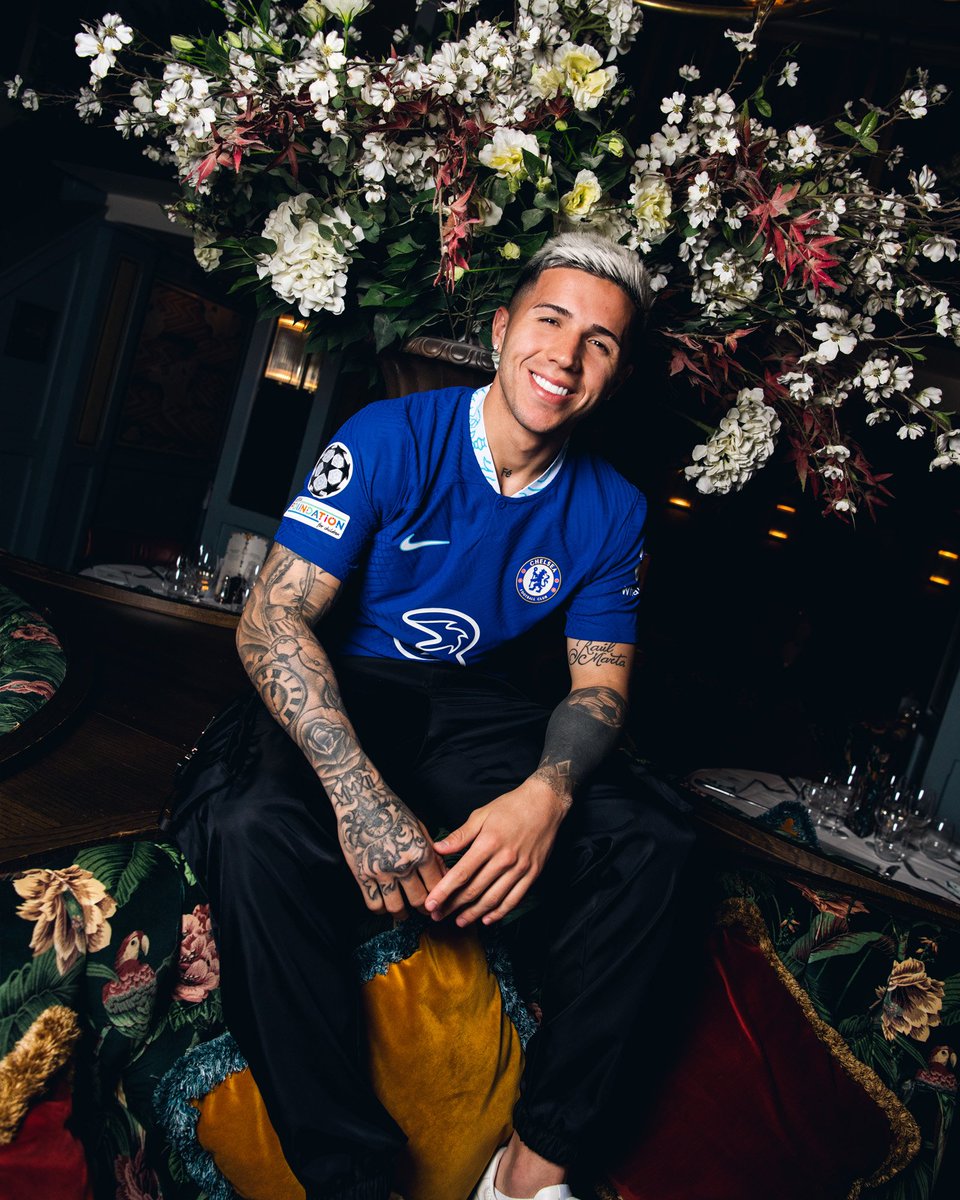 collwus's tweet photo. 🚨 Just In 🇦🇷💙🏆💙🎖💙🌹
Enzo Fernández: “I am so grateful to Chelsea and its ownership for doing everything they could to make me a part of this project”. 🔵🇦🇷 #CFC #EnzoFernandez #EnzoisBlue #BlueFanaticsFavorite 
“I’m happy and excited to join the Pride of London”. Bienvenido https://t.co/jT95vsgzcr
