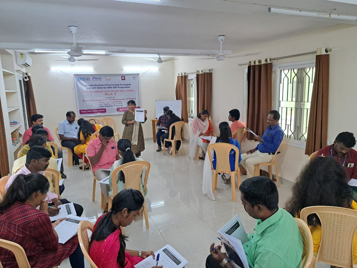 DasguptaPayel's tweet photo. @inBritish is delighted  to train PIA trainers and APOs from @DDUGKY TN in Chennai  in #EnglishLanguage #teaching and #learning as part of #EnglishSkillsPlus project in partnership with 
@TncdwH
@albarrett09
@JanakaP
@GauriP5
@DD_IAS 
@RadhikaEd
@PushpaGopal8 https://t.co/qo4488kqqg