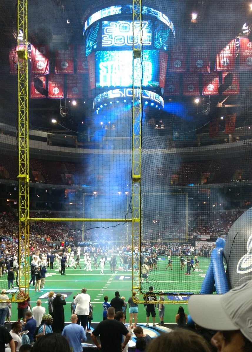 BeALadyNotShady's tweet photo. @OfficialAFL Bring back the Philadelphia Soul! 🤞🏽🏈 https://t.co/7B2802JxYv