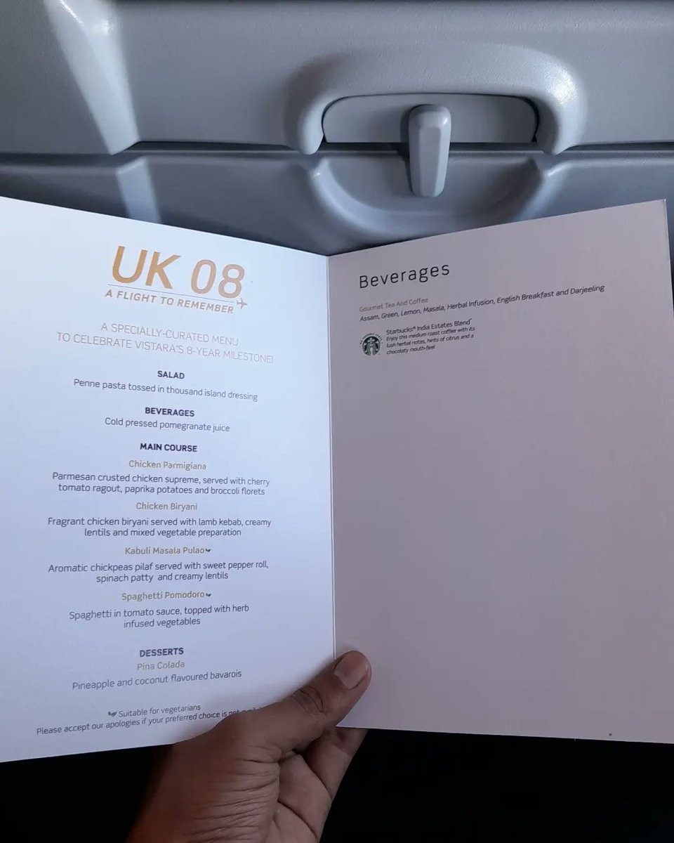 delhiairspace's tweet photo. Can't get enough of #UK08 . Almost a month, yet very fresh memories of #AFlightToRemember https://t.co/dcyWXGMv7Q