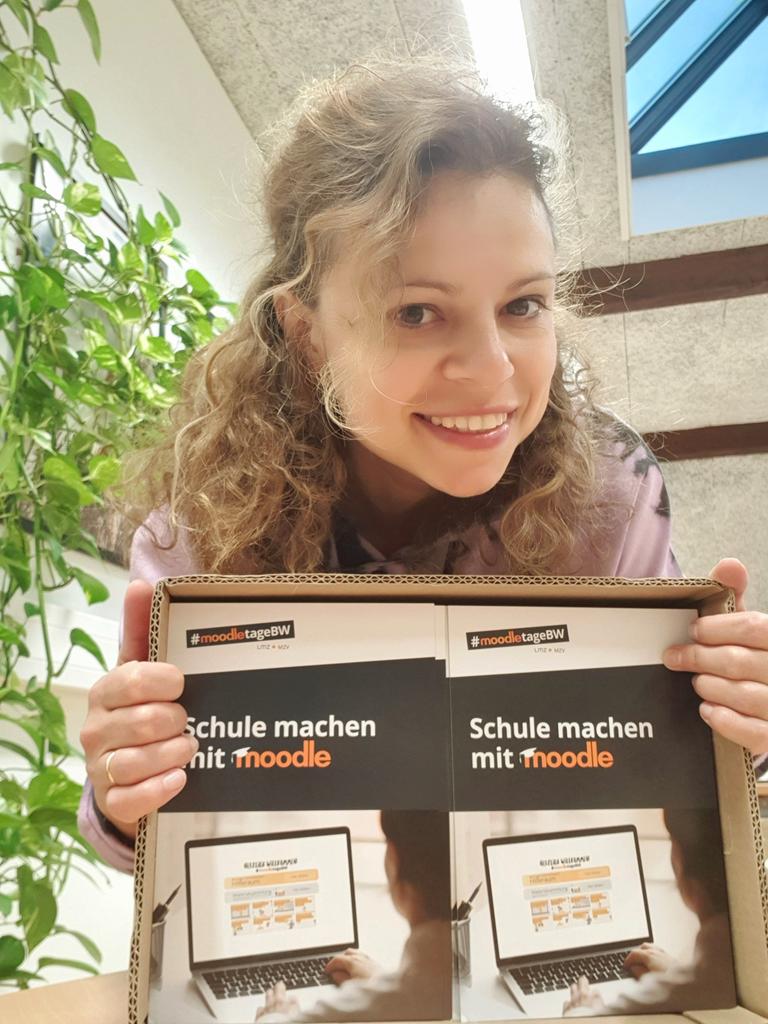 Die Aufregung steigt..Unsere Flyer sind da. Wir sind bereit! Für die #MoodletageBW. Klingt wie ein Gedicht))