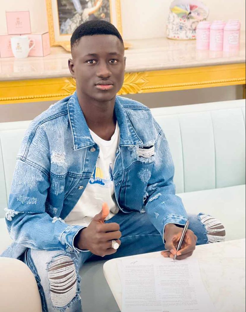 DiopCheikhGawa2's tweet photo. #GAWSP⚽️RT🇸🇳
Le jeune attaquant sénégalais @meleye_diagne vient de signer son premier contrat pro avec le club letton @RigaFC_Official 
#Kebetu @FootLocalSn @FootballSenegal https://t.co/2jDNrR1Vfx
