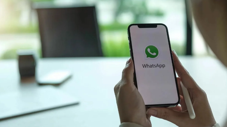 Cómo chatear con una Inteligencia Artificial en #WhatsApp.
Fuente:<a href="/TreceBits/">Manuel Moreno</a> 
👉  ow.ly/Vay750MAMcl