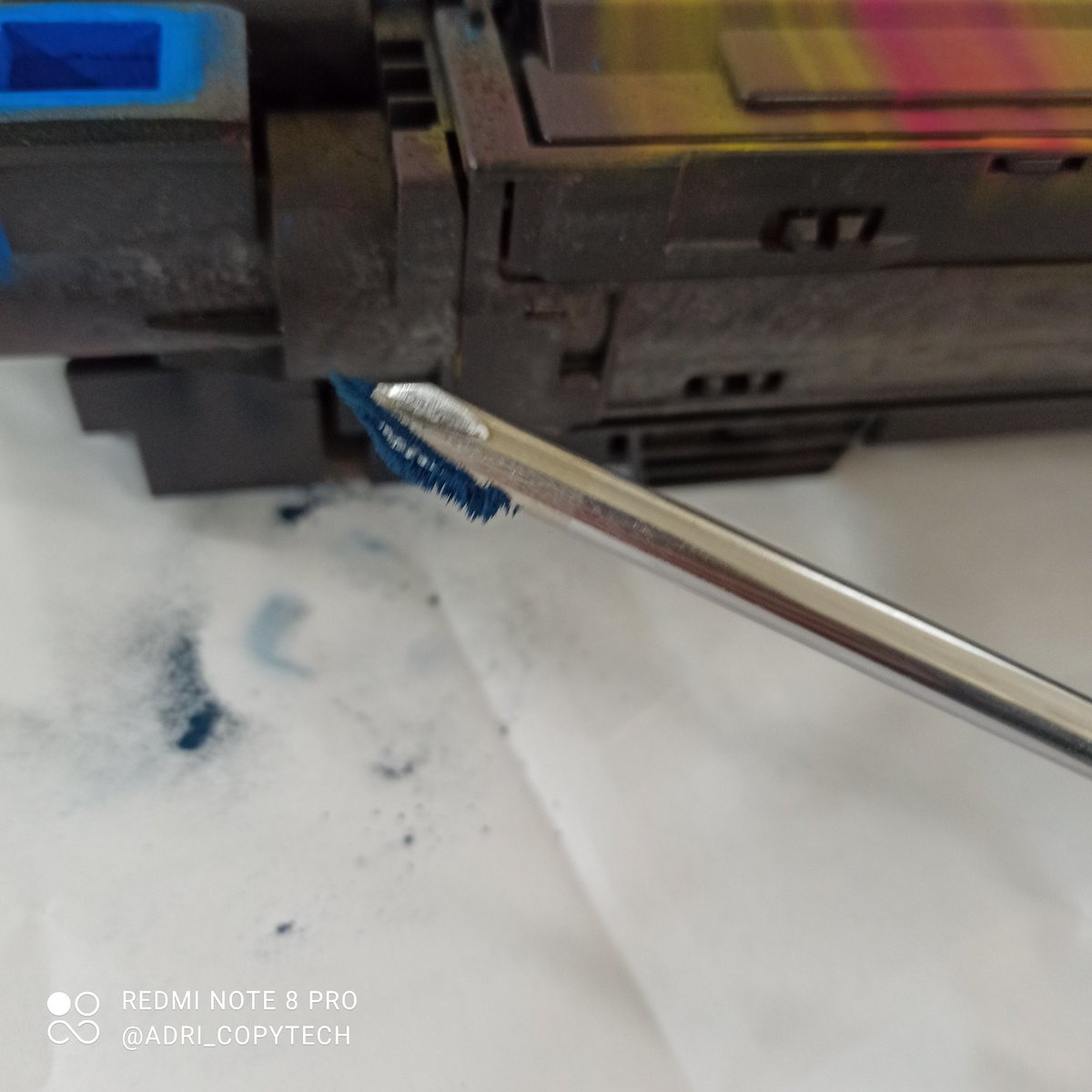 adri_copytech's tweet image. Próxima reparación si el presupuesto es aceptado.
#MPC3003
Perdida de revelador de las unidades Cian y Amarillo, y Unidades de Tambor.