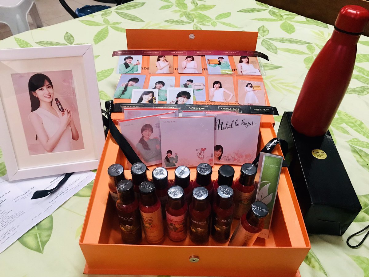 she_dg's tweet photo. I have been using aromagicare therapy oil for a long time because the product is really effective,l.  Glad to receive my #ParkEunBin  Aromagicare Pebulous Bundle.  Thanks @aromagicare_16.  @parkeunbining is the best. https://t.co/iofrW91IPg