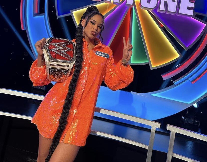 JonnyLeTran5's tweet photo. Bianca Belair π #WheelofFortune #BiancaBelair #ESTofWWE #ESTofEverything #beautiful https://t.co/GZDTrbVl73