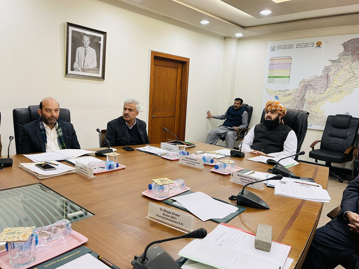 Ministry of Communications tweet media