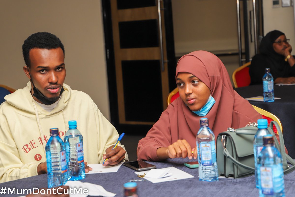 MenEndFGM's tweet photo. "Hooyo Haigoynin" project aims to address #FGM, child marriage and other harmful practices that affect the sexual and reproductive health of women/girls in Nairobi's Eastleigh community.
#MumDontCutMe #MenEndFGM https://t.co/kM5Y53ZSDU
