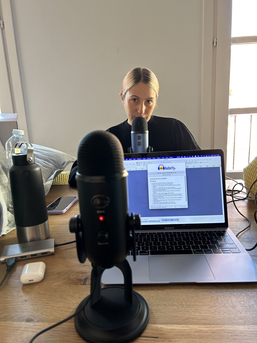 Yes, we’re back in the studio 🔥 #bdsm #podcast