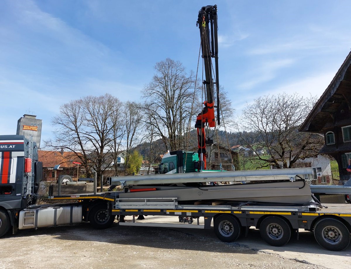 malukGmbH's tweet photo. 👀Montage AUTOLIFT mit Baldachin!
Wer gerne mehr wissen möchte 👉 https://t.co/V2rJEVQKUH
Man(n) gönnt sich ja sonst nichts 😉
#auto #autolift #garage #lift #komfort #home #bau #hubtisch #hebebühne #super #love #happy #thebestcompany #lukas #maluk https://t.co/VjdzHJM84V
