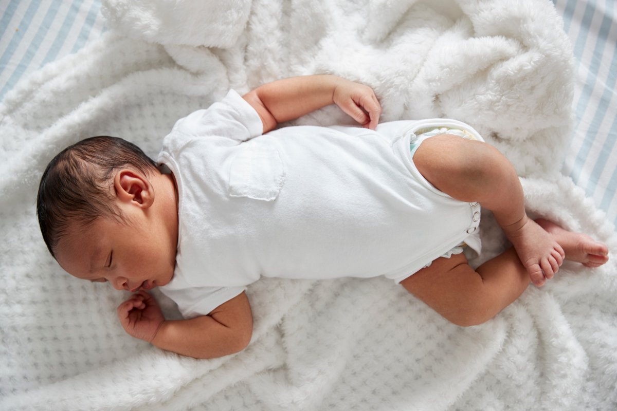 ElleCourbee's tweet photo. Babies grow. It's a fact! So exactly how many clothes of each size should you buy? Your questions answered here...https://t.co/3RGKQEzdcP https://t.co/P887945MFG