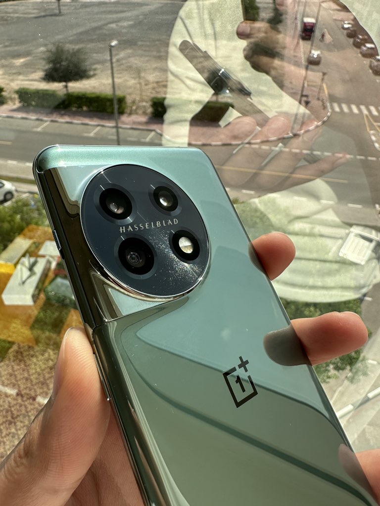 شكله رهيييب #oneplus11 #oneplus 
ڤيديو المراجعة كامل على يوتيوب🤩 #OnePlus11R #OnePlusBudsPro2 #OnePlus115GOnAmazonSpecials #oneplus115g <a href="/oneplus/">OnePlus</a>