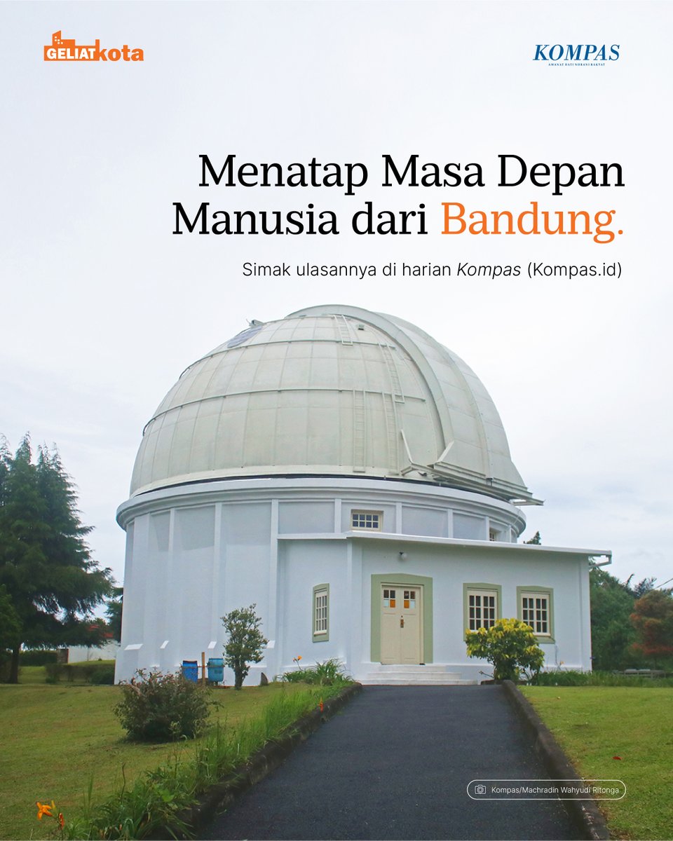 Harian Kompas (@hariankompas) on Twitter photo 🔵 UTAS
Astronomi dianggap jadi simpul pengetahuan yang menuntun manusia menuju masa depan. Cabang ilmu itu telah membumi di Bandung sejak 100 tahun lalu, saat Observatorium Bosscha berdiri pada 1923.
kompas.id/label/geliat-k…
#GeliatKota #AdadiKompas
<a href="/Machradin/">Machradin Wahyudi R.</a> <a href="/abdullah_fikri/">Abdullah Fikri Ashri</a> 🔵 UTAS
Astronomi dianggap jadi simpul pengetahuan yang menuntun manusia menuju masa depan. Cabang ilmu itu telah membumi di Bandung sejak 100 tahun lalu, saat Observatorium Bosscha berdiri pada 1923.
kompas.id/label/geliat-k…
#GeliatKota #AdadiKompas
<a href="/Machradin/">Machradin Wahyudi R.</a> <a href="/abdullah_fikri/">Abdullah Fikri Ashri</a>