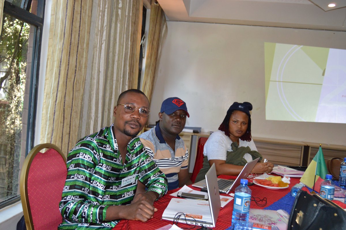 AfricaSexWork's tweet photo. #2ndALESWA.Faculty member,@astraeus_levin illustrates that social inclusion of sex workers of all gender identities, sexual minorities and diversities is needed as it has a great impact in championing for sex work decriminalization and human rights for all.
#ALESWA,#1stALESWA, https://t.co/PD2q4897r6