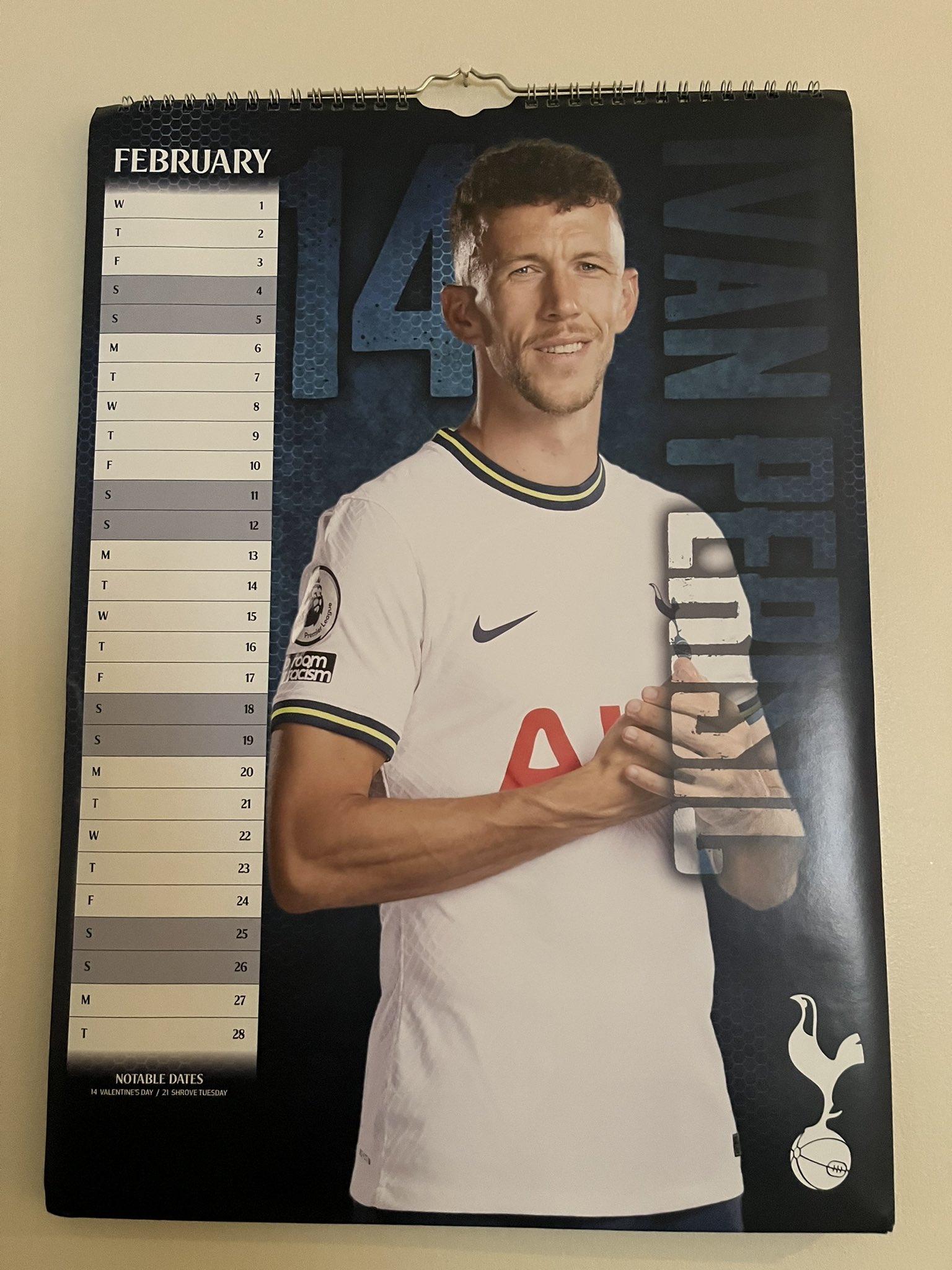 Happy birthday to Ivan Perisic     ! I forget to turn this calendar yesterday oop   