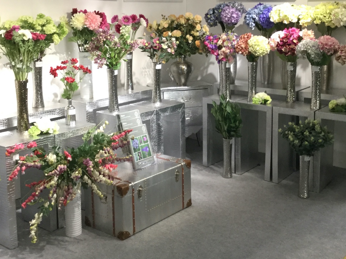 MezuSilkFlowers's tweet image. Just Days To Go Until Spring Fair - 10% Off Offer - mailchi.mp/5a47b3df438b/j… #silkflowers #SpringFair2023 #SpringFair #NECBirmingham #florists #floral #artificialflowers #exceptionalsilkflowers #eventplanners #interiordesign
