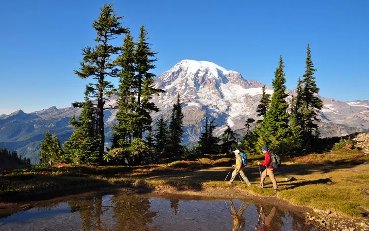 Best Hikes in the U.S., From Maine to California  via @TravelLeisure travelandleisure.com/trip-ideas/adv… #besthikes #hiking  #Travel