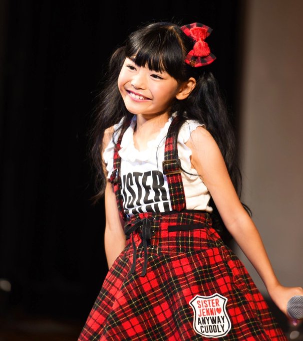 Twitterのコスプレ画像32