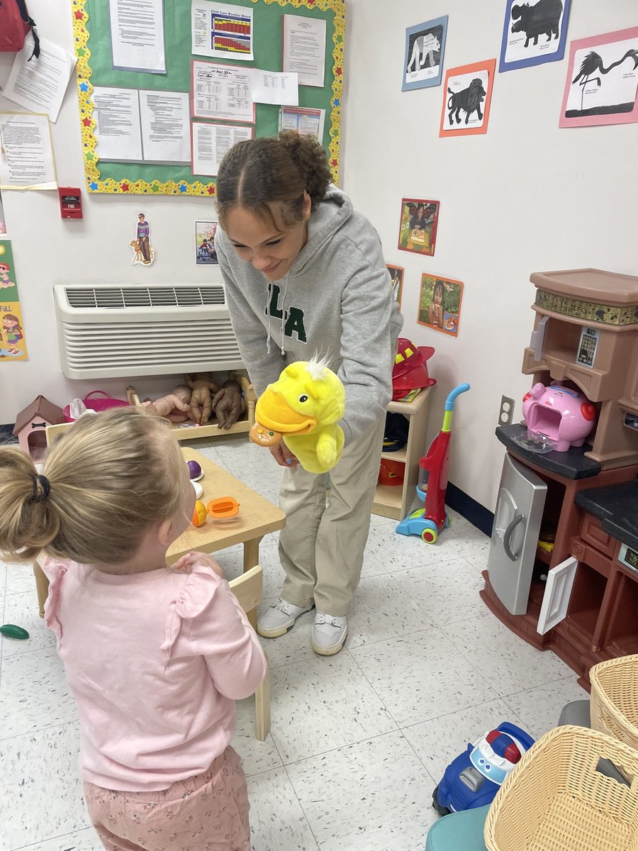 MaryFinley13's tweet image. Our @mcscte Early Childcare students have started their internships with @MCSHeadStart! #CTEWorks