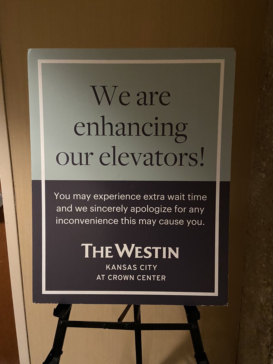 philsimpson's tweet photo. I don’t get what the issue is @folkalliance #folkalliance #walked17flightslastnight https://t.co/pcsJOzt96J