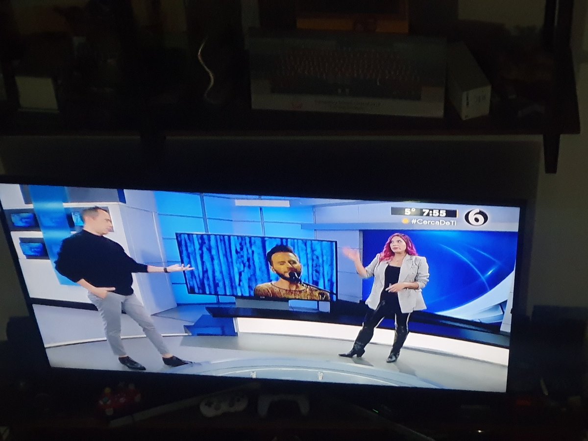 yessymcv's tweet photo. @telediariomty #telefiariomatutino @abelardoluzania @SoyJessDeLeon 
YESENIA DE LA CRUZ VAZQUEZ
@sinbandera #concierto https://t.co/8cOtxMpHsl