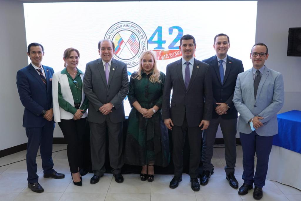 Nuestro presidente <a href="/MiguelMagg79/">Miguel Gonzalez G.</a> asistió al #AmchamDay en conmemoración a los 42 años de <a href="/amchamgye/">AMCHAM Guayaquil</a>. Dedicado a fortalecer las relaciones comerciales entre Ecuador y EEUU 🇪🇨🇺🇸.

#ComercioExterior #Negocios #empresas #emprendedores #comercio #EstadosUnidos
