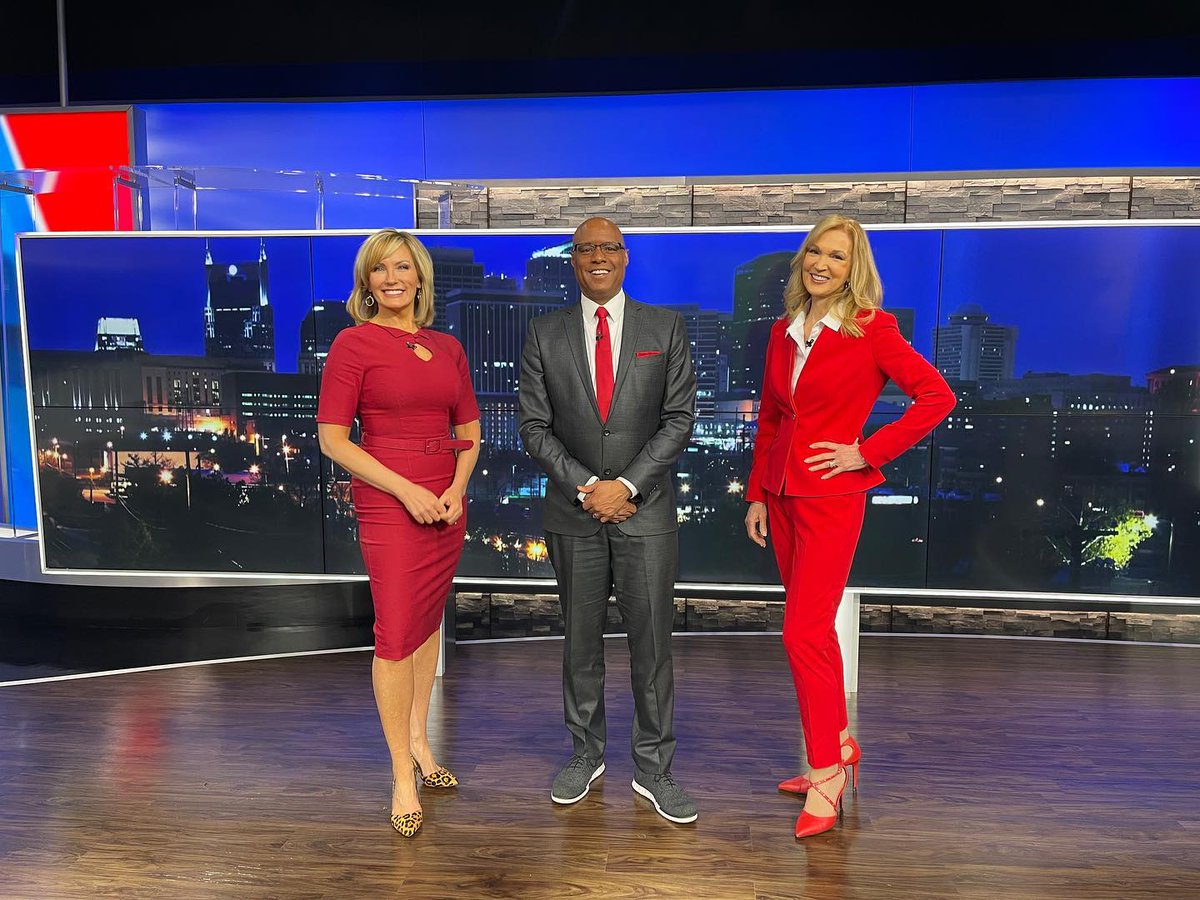 AHATennessee's tweet photo. Throwing it back to last year's National Go Red Day with our Tennessee news anchors! We love seeing all of you rock your RED tomorrow!! ❤️ 

#NashGoRed #KnoxGoRed #GoRedChatt #MemGoRed #NWRD #GoRedForWomen #WestTNGoRed https://t.co/3QzTeAWcvL