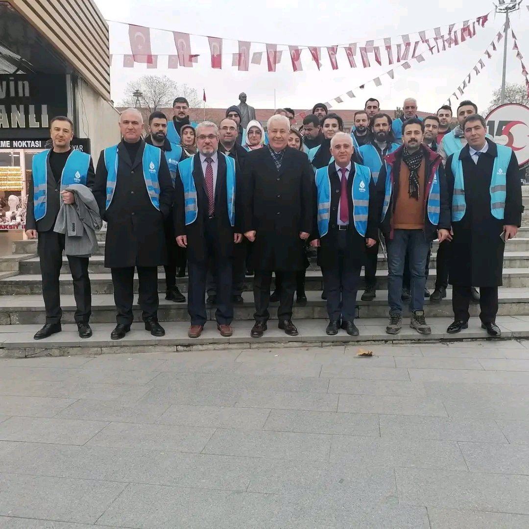 battalgazideva's tweet photo. Genel Merkez 
Teşkilat İşleri Başkan Yardımcımız Sn. @ikramDincer  katılımı ile Malatya sokaklarında halkımızla buluştuk. https://t.co/MGsxr7h6Ci