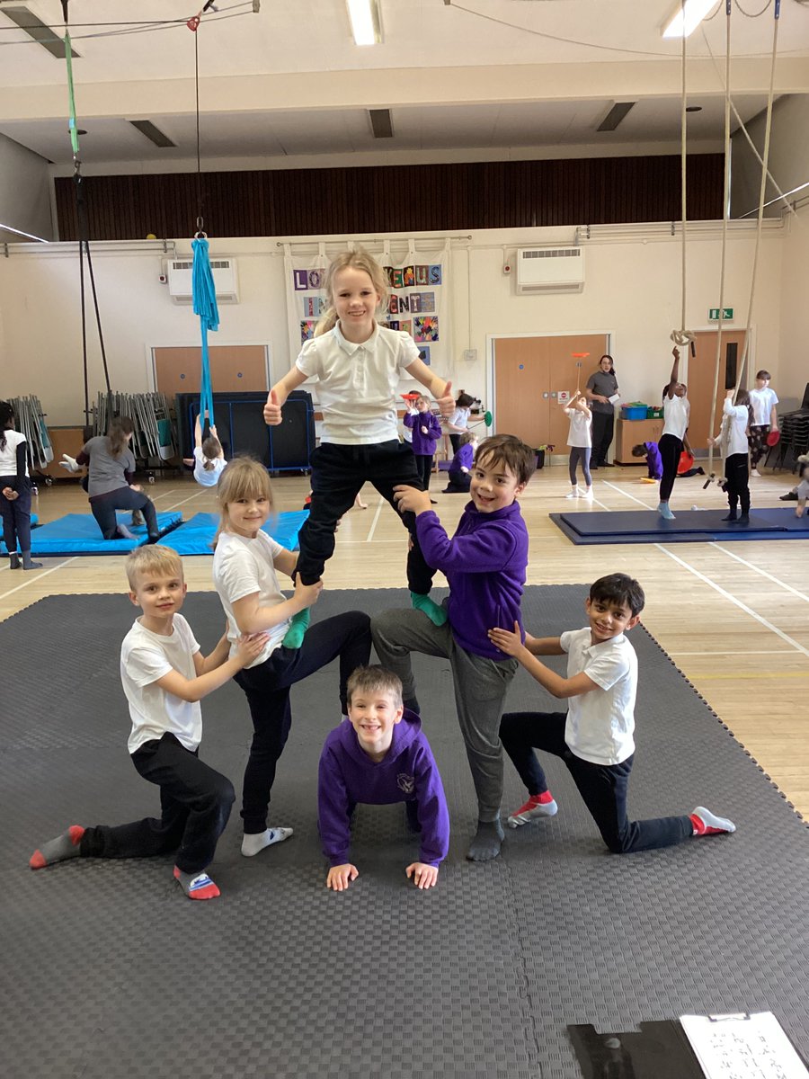 Circus skills continue in Year 3.  You will see in the background the children are starting their acrobatic training too.