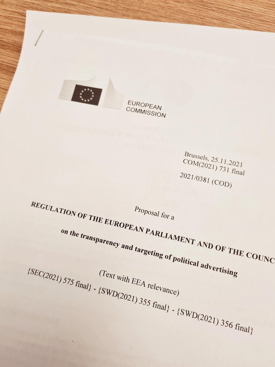 The EU Parliament’s report on the #transparency &amp; #targeting of #politicaladvertising was adopted today with a clear majority (433 +, 61 -, 110 abst.).
We made huge steps towards more transparent political campaigns &amp; stronger democracies. 
But what's in the report? 
Thread 🧵