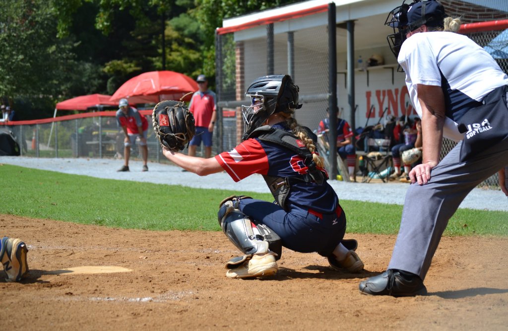 lucy_bertram25's tweet photo. Happy National Catcher's Day to all my fellow catchers! @BolesKaylyn @addisons2024 @MarcyMallory https://t.co/h2J7x8d1Z8