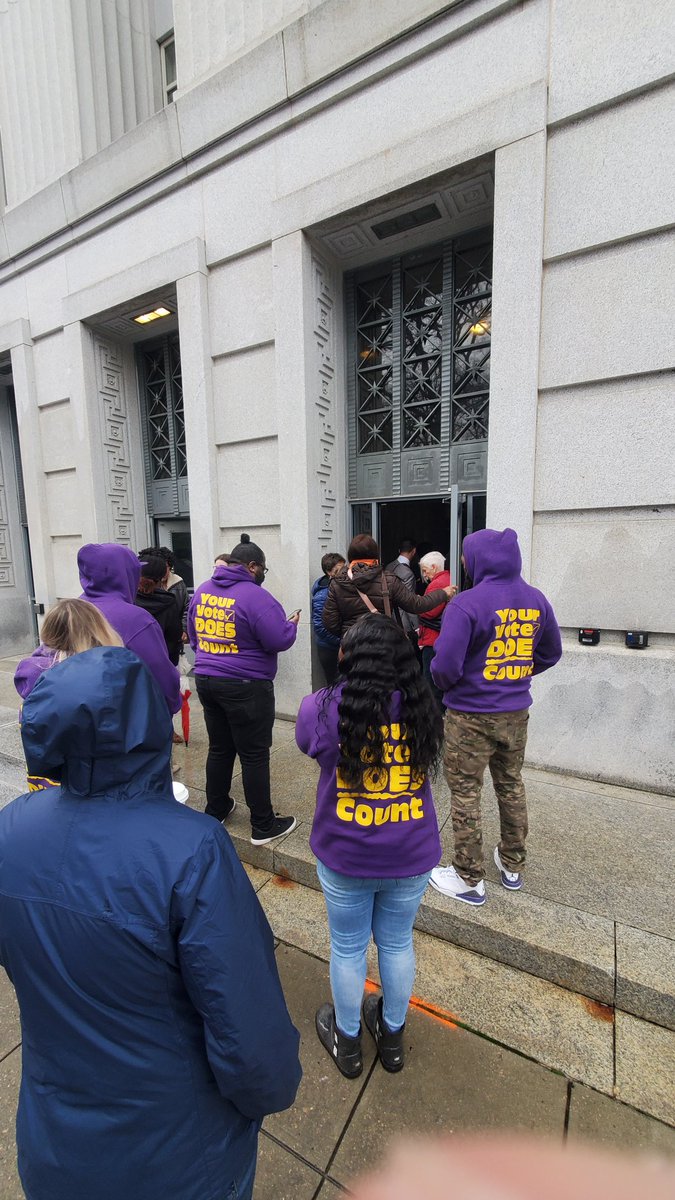NCFairChance's tweet photo. Good morning, North Carolina! Advocates are filing into the court room as we prepare to hear oral arguments of CSI v Moore, a historic case that will determine if people with prior felony convictions will be allowed to keep their right to register and vote. 

#UnlockOurVote https://t.co/4N59OgjyvD
