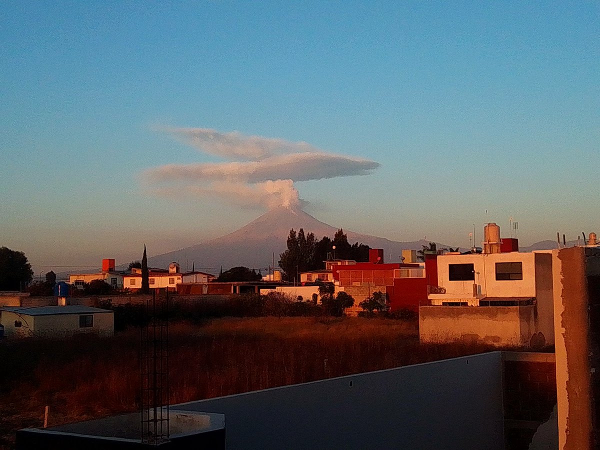 Xiul69's tweet photo. @carlosmartinh Desde S. Andrés Cholula, buen día. https://t.co/gaTX6USrw5